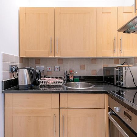 17 Hertford Street London Ngoại thất bức ảnh