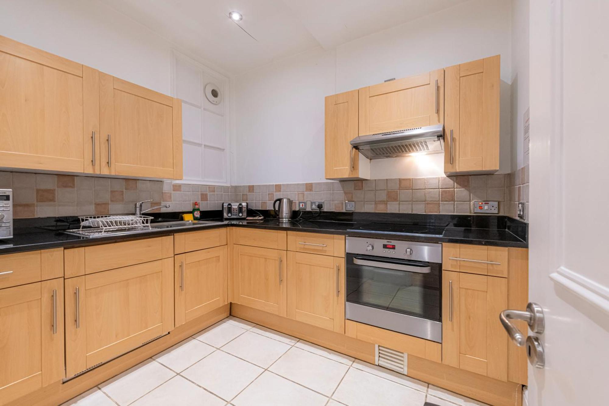 17 Hertford Street London Phòng bức ảnh