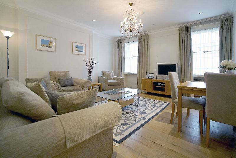 17 Hertford Street London Ngoại thất bức ảnh